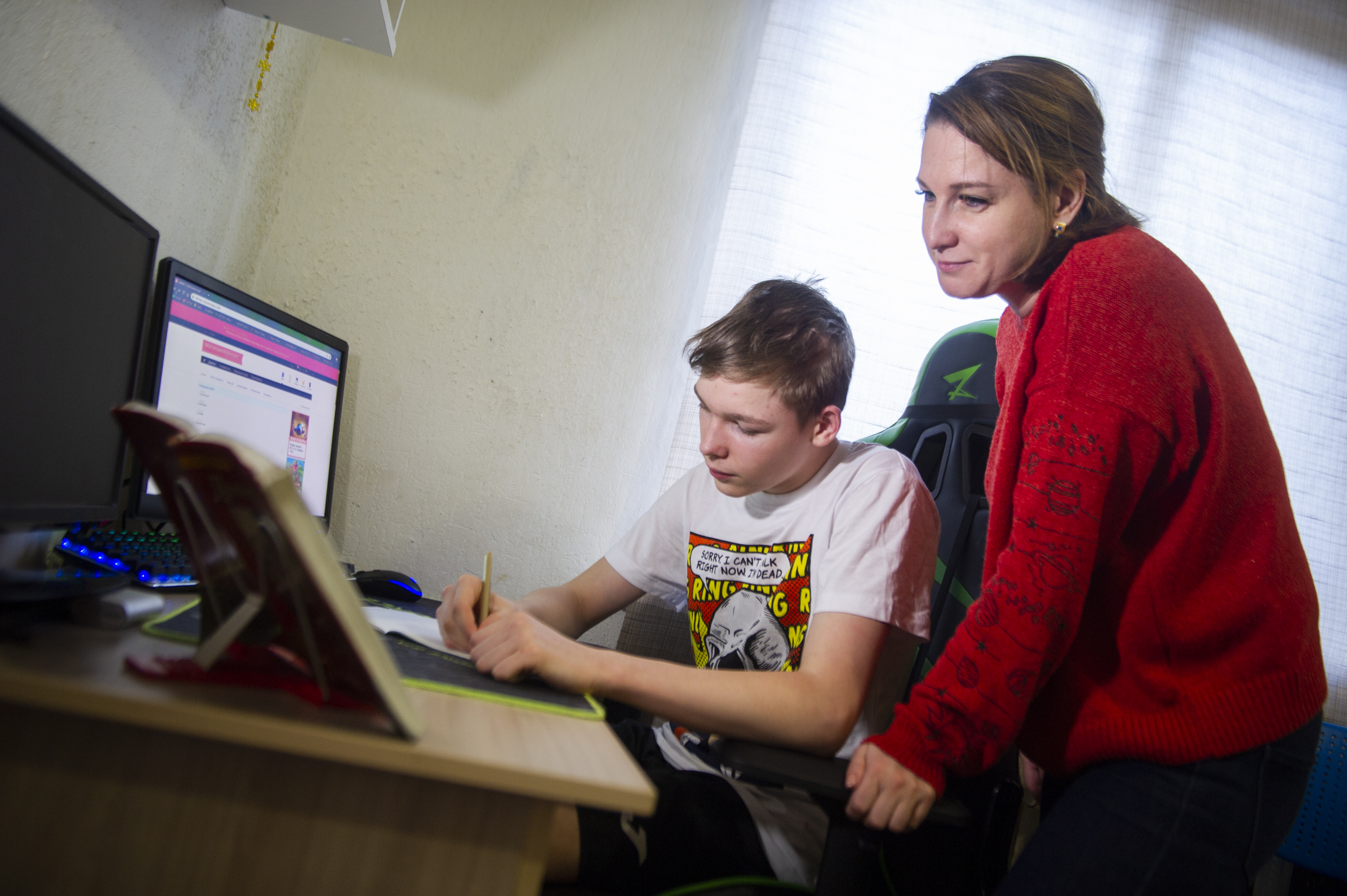 Школьники команда. Домашнее образование. Домашнее обучение в школе. Академическая гимназия 56 санкт-петербург. Домашнее образование.