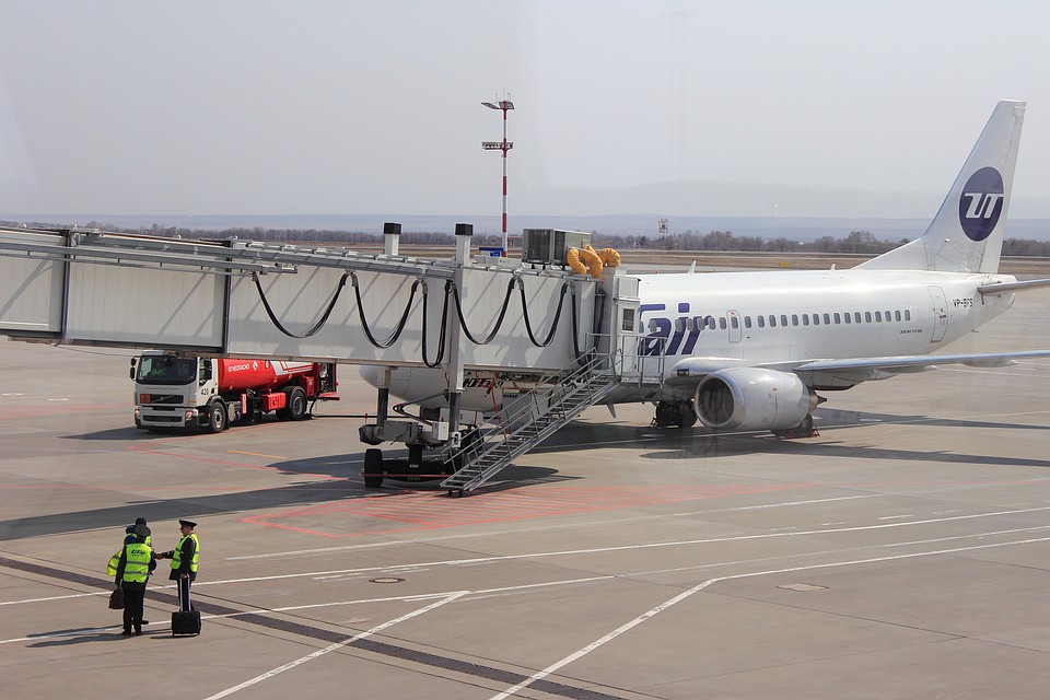 ввс пакистана. столкновение с птицами. гул самолетов сейчас. авиация учения восток 2022. самолёты в домодедово низко летят.